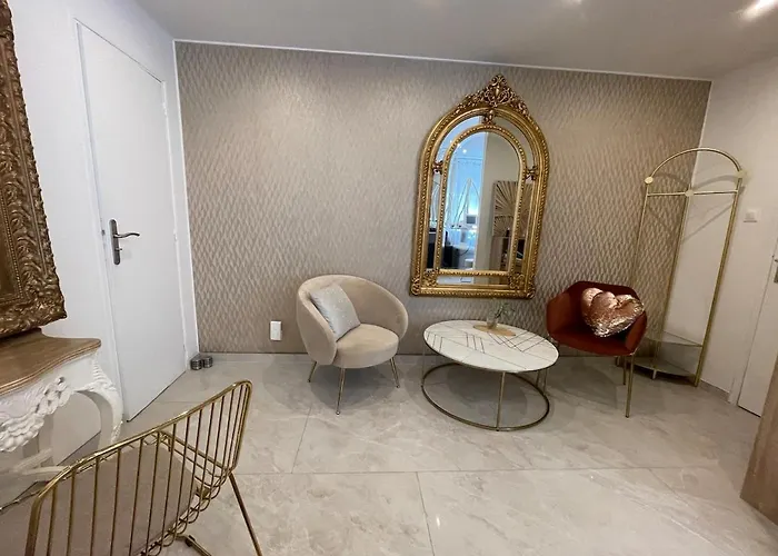Апартаменты Les Miroirs D Alsace *